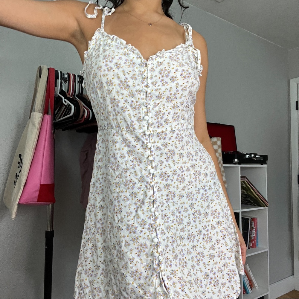 mini button down floral dress 🌸